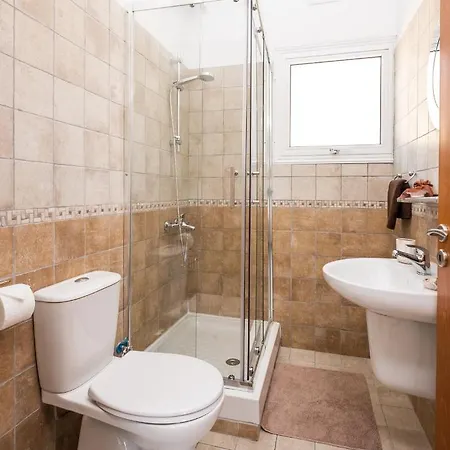 Voroklini With Pool * 拉纳卡